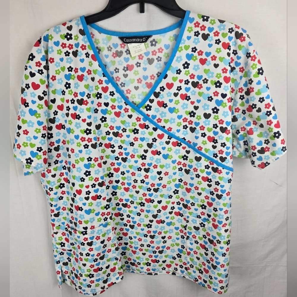 Cassandra O Multicolred Floral & Heart Print Scrub Top W/Teal Scrub Pants Sz 2XL